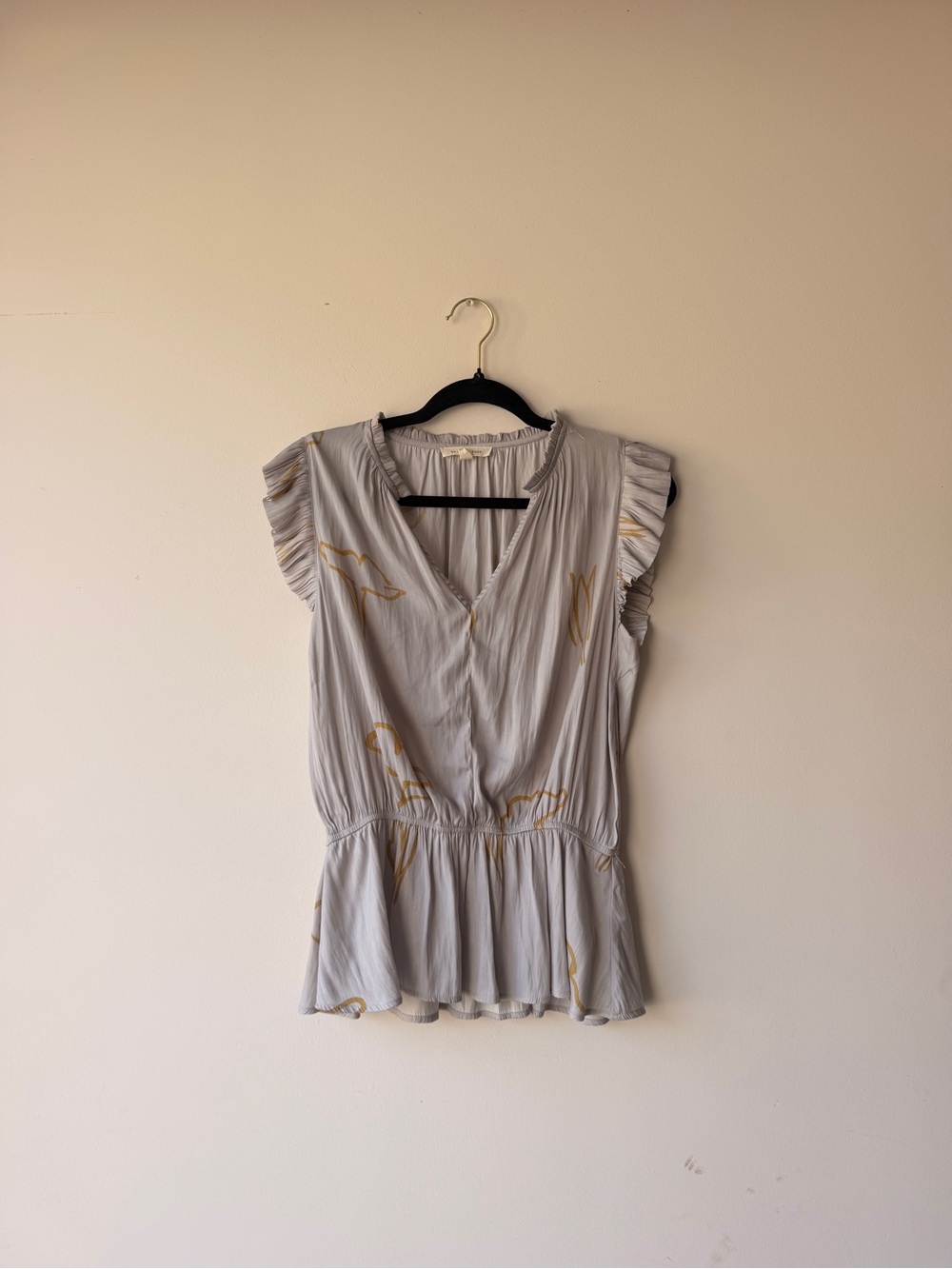 Light Gray V-Neck Ruffle Sleeve Peplum Blouse